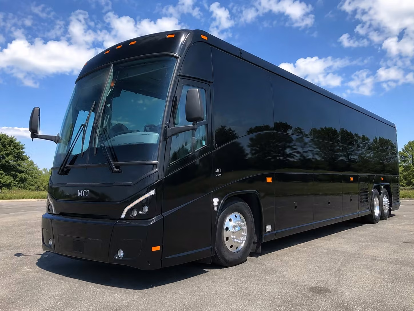 east bay arena shows just got a whole lot easier with group charter bus transportation
