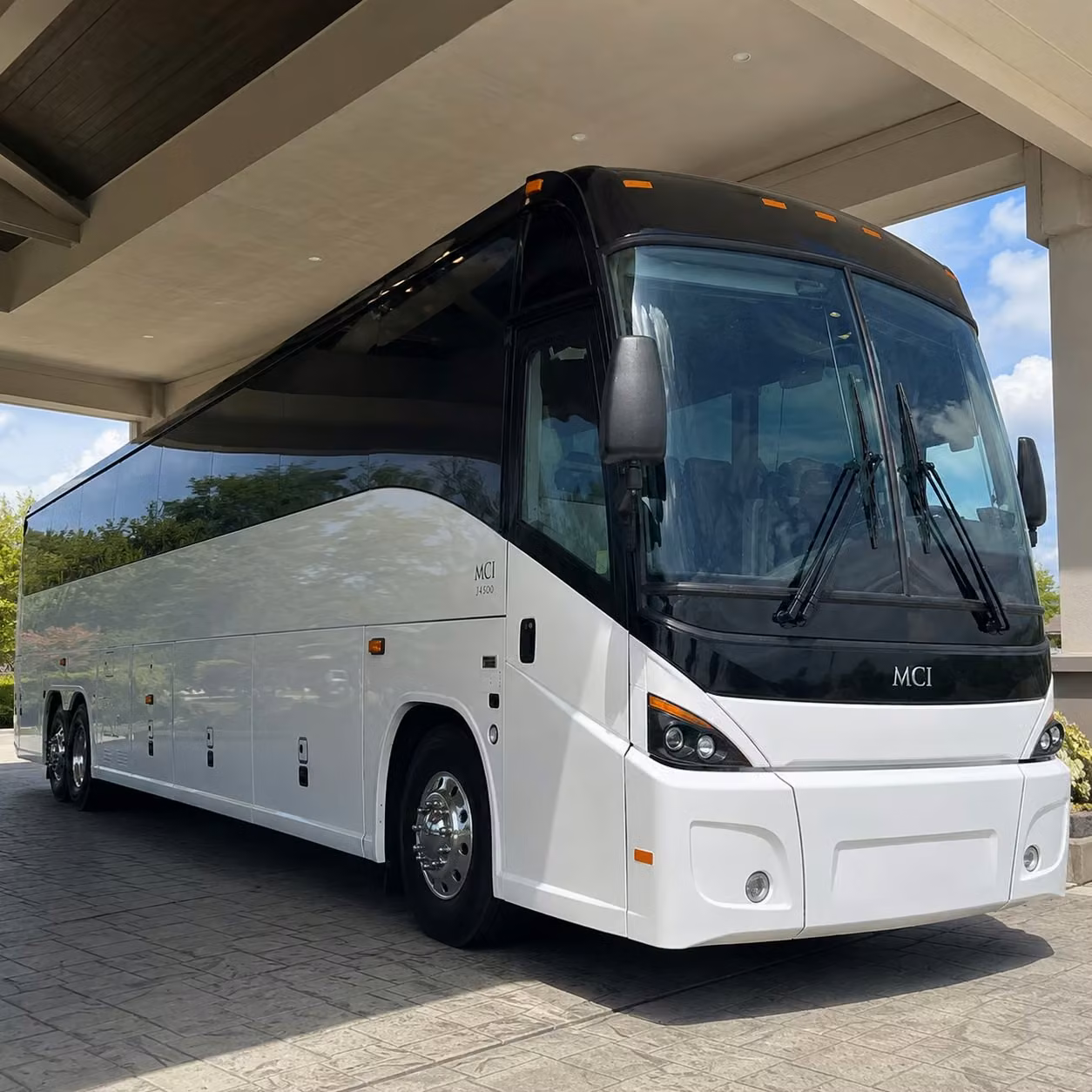 employee transportation in richmond and all the surrounding areas