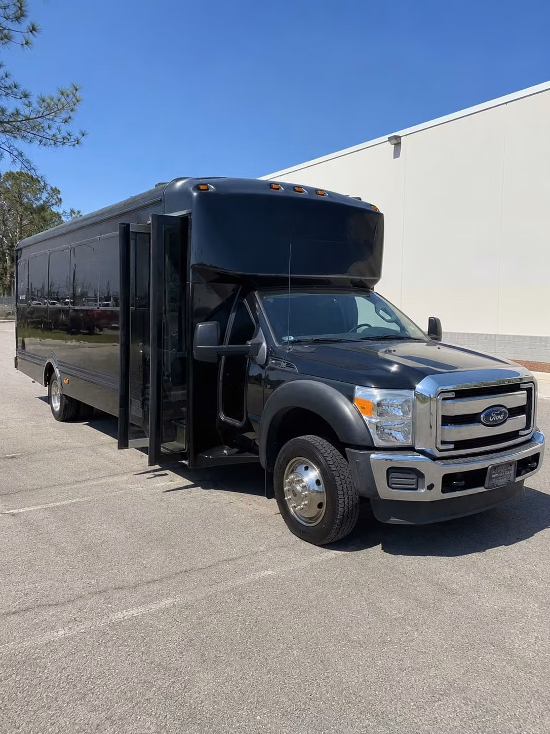 heading to the craneway pavilion make concert night seamless with a richmond party bus