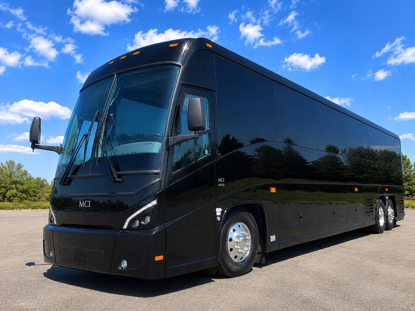 minibus rentals for smaller richmond prom groups that want to keep it tight